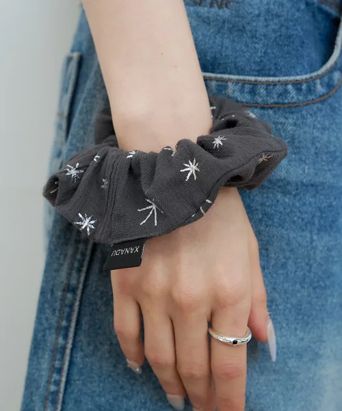 Резинка для волос SPARKLE SCRUNCHIE XANADU, хлопок, серый — фото 2