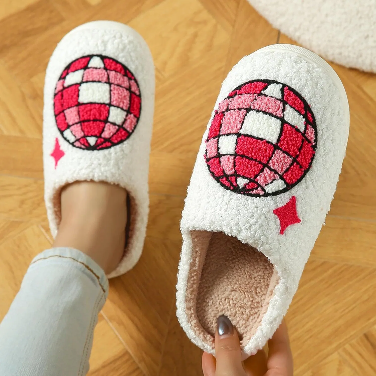 Generisch Hausschuhe Damen Herren Winter Plüsch Pantoffeln Rutschfeste Unisex Warm Hausschlappen Filzpantoffeln Frauen Bequeme Тапочки Ultraweiche Flauschige Hauspantoffeln Warme Schlappen, Weiß 1 — фото 2