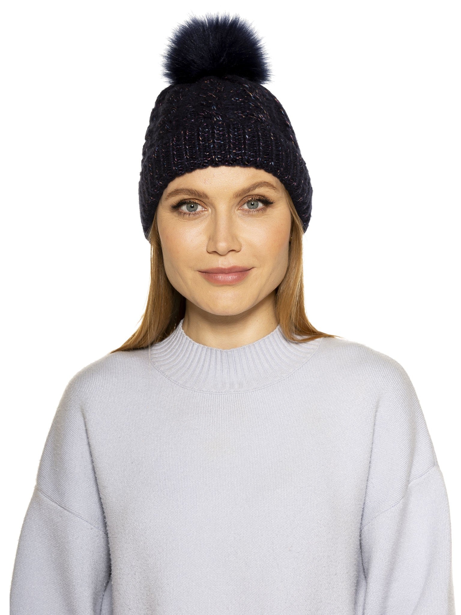 

Шапка-бини Angela Cable Knit с помпоном ALEXIA ADMOR, цвет navy multi