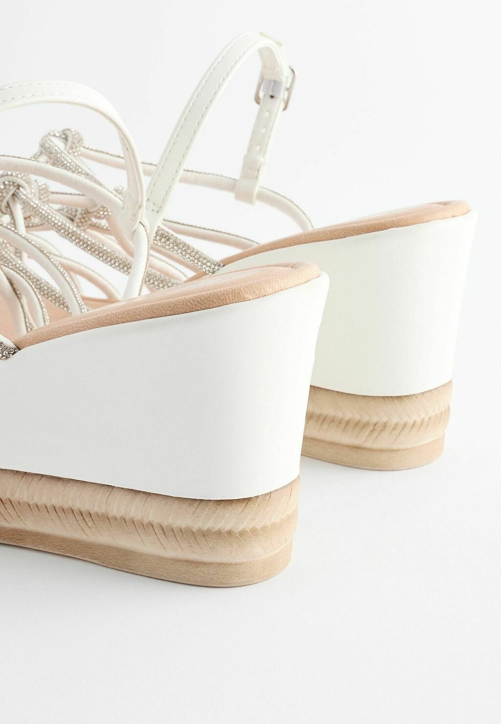 Босоножки на платформе Forever Comfort Next, белый