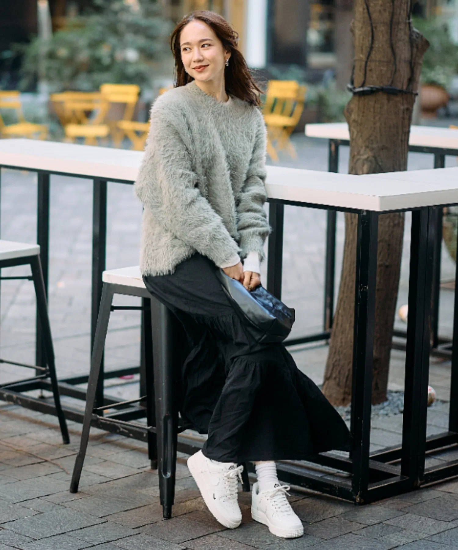 Унисекс кроссовки NIKE AIR FORCE 1 '07 ESS из натуральной кожи бежевые — фото 2