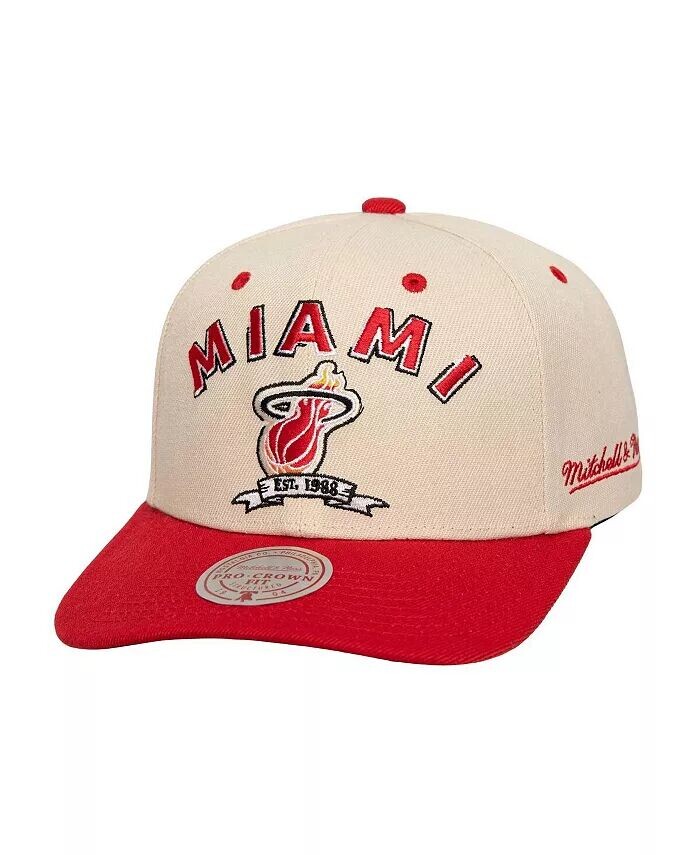 

Мужская кремовая/красная кепка Snapback Miami Heat 3x NBA Champions Soul Legacy Defined Mitchell & Ness, белый