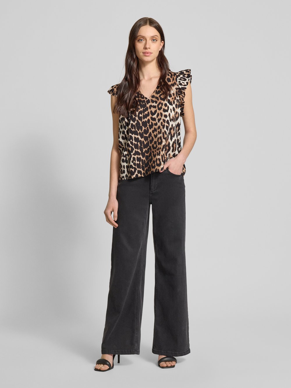 

Топ прямого кроя с рукавами-крылышками, модель «ДЖОЗИ» Vero Moda, песочный