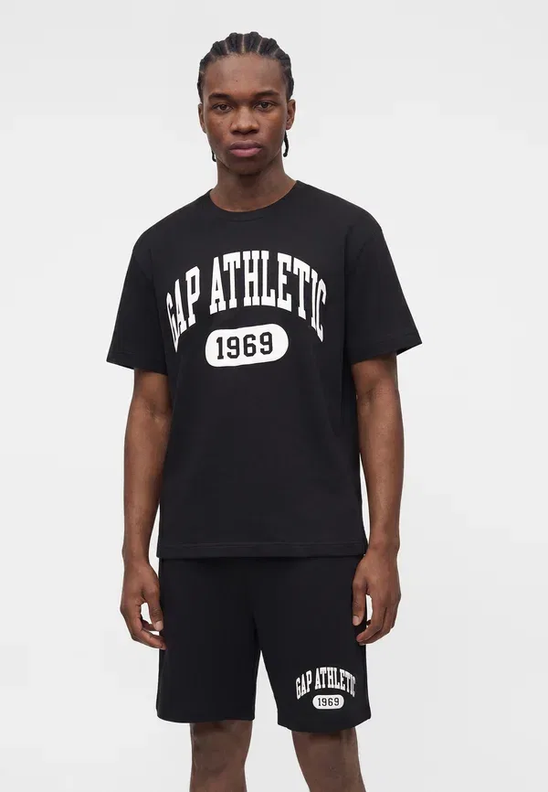Футболка Athletic logo crew print t-shirt Gap, черный — фото 4