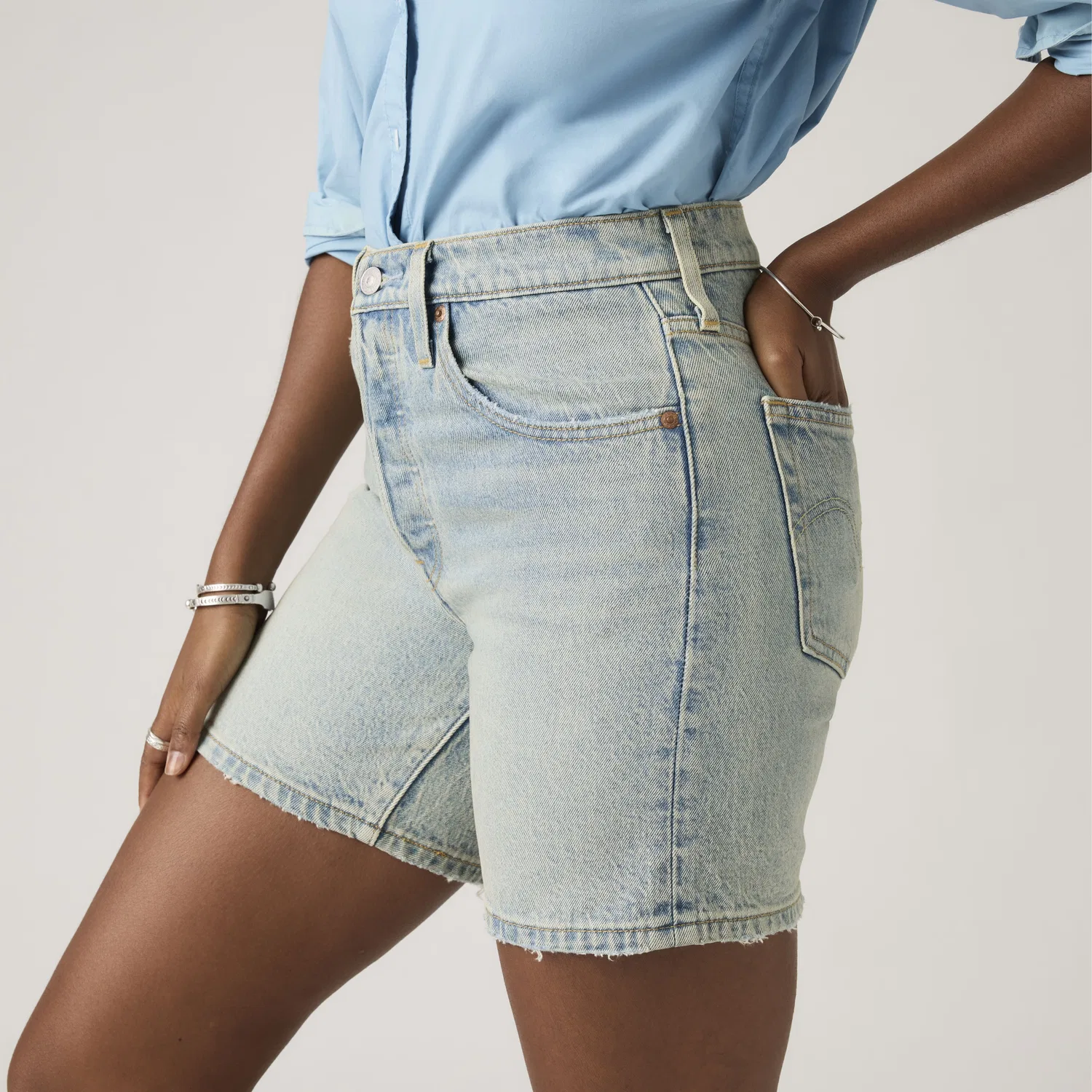 Женские шорты 501 до середины бедра Levi's, Light Wash — фото 2
