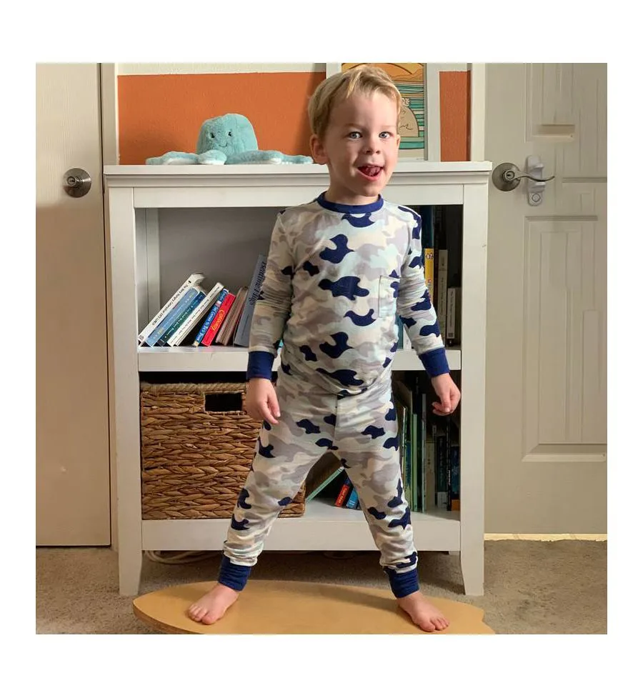 Детская пижама Emerson с длинными рукавами, облегающая, из двух частей Everly Grey, Camo — фото 2