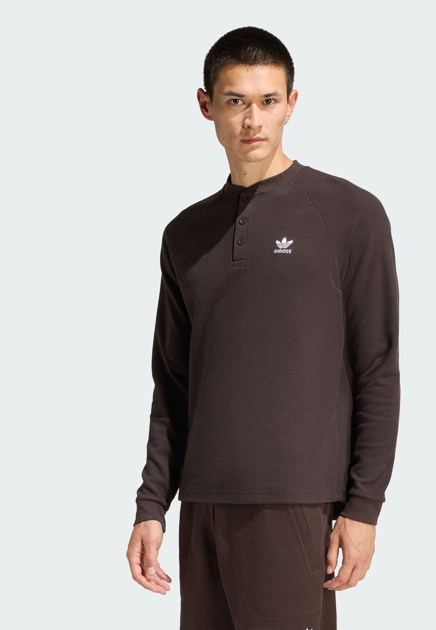 

Топ Adidas Originals TREFOIL ESSENTIALS TEE, Aurora Coffee/Brown