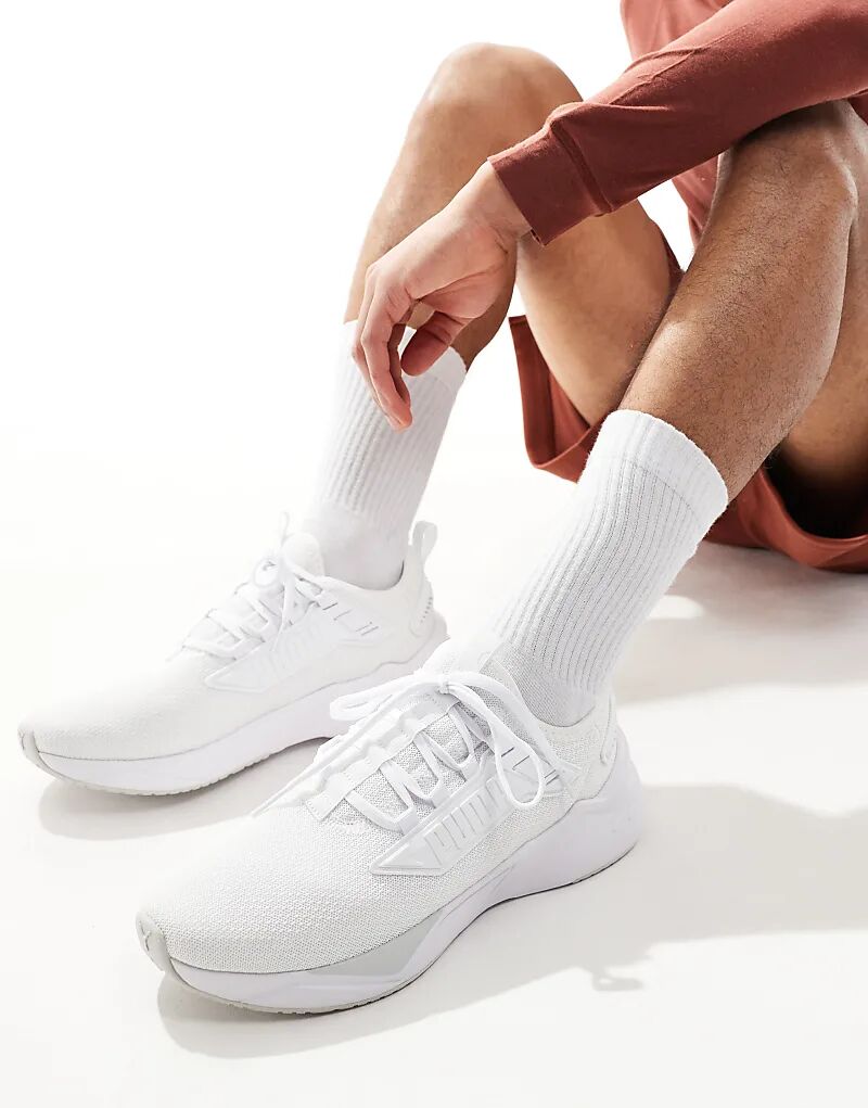 

Кроссовки Puma Retaliate 3 белого цвета