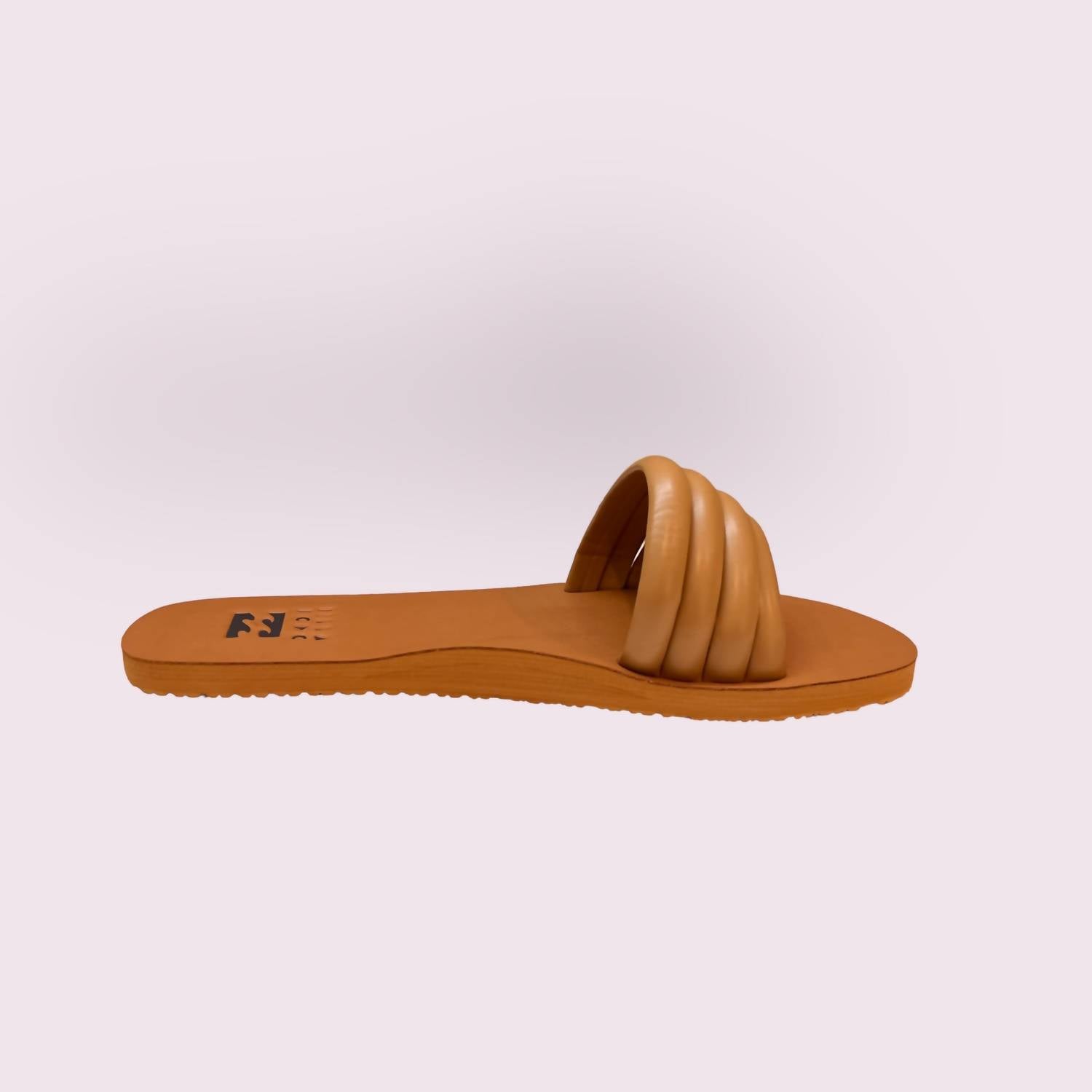 Women's Sydney Slide In Tan Billabong, Tan