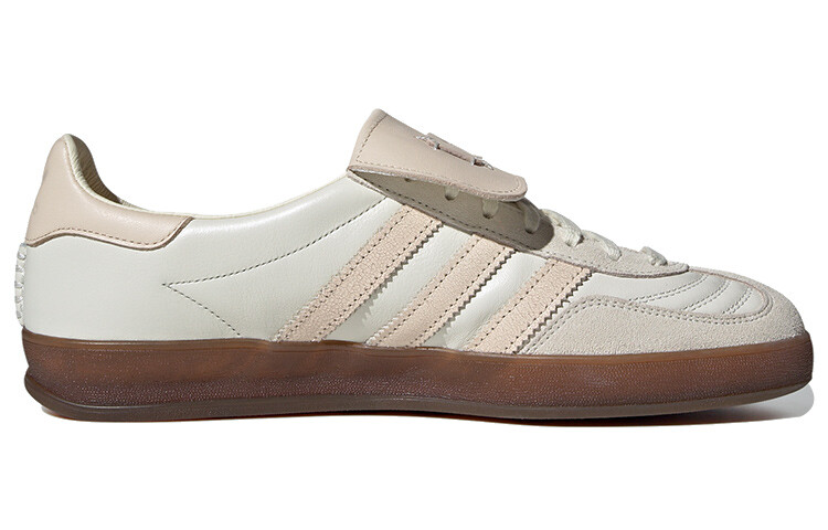 Кеды, обувь для скейтборда Foot Industry X GAZELLE INDOOR унисекс с низким верхом белого цвета Adidas Originals, кремовый — фото 2