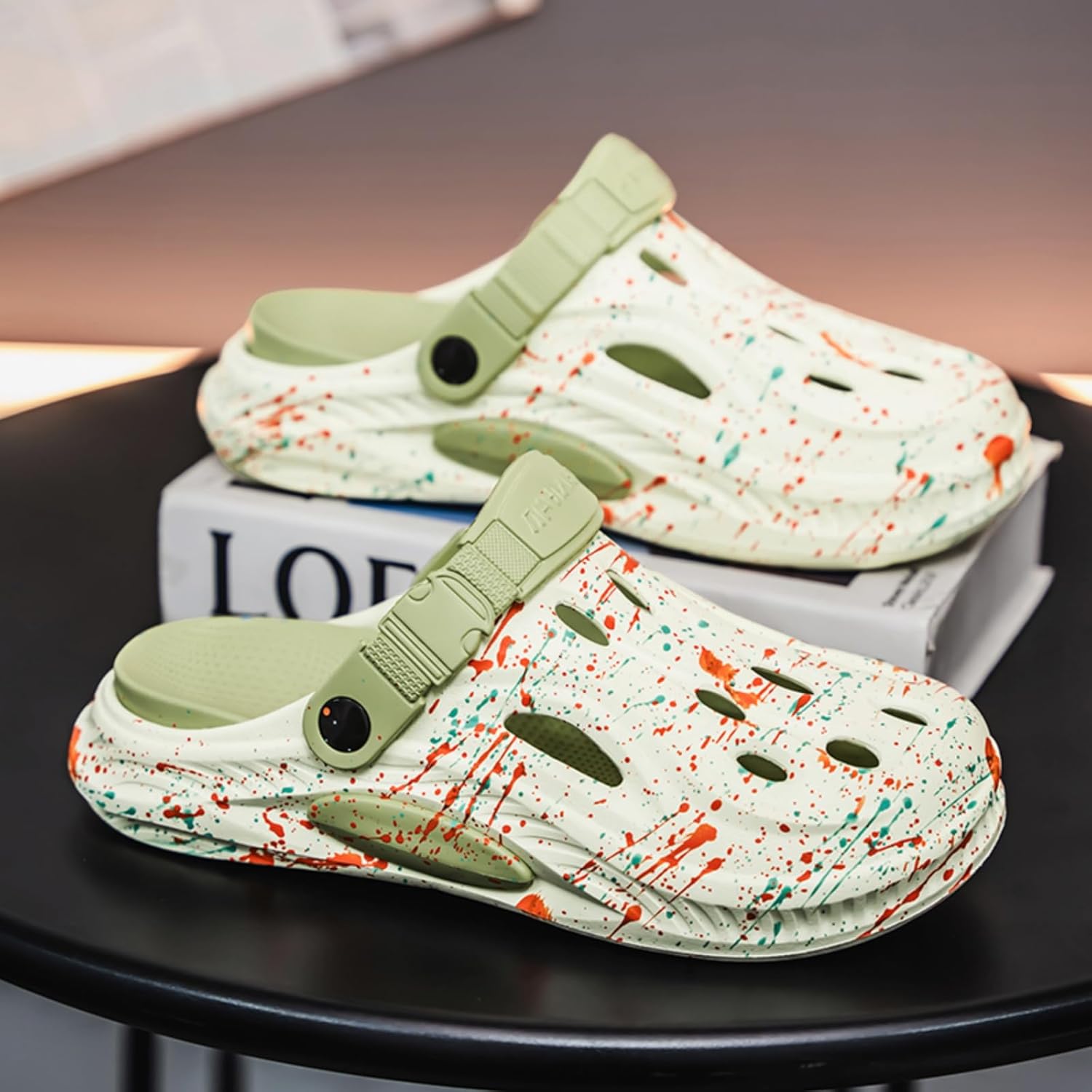Мужские комфортные сабо Khwfjas Fashion на платформе в стиле брызг-чернил, изготовленные из материала EVA, Шлепацы, повседневные тапочки, пляжная обувь, стильные сандалии, зеленый — фото 4