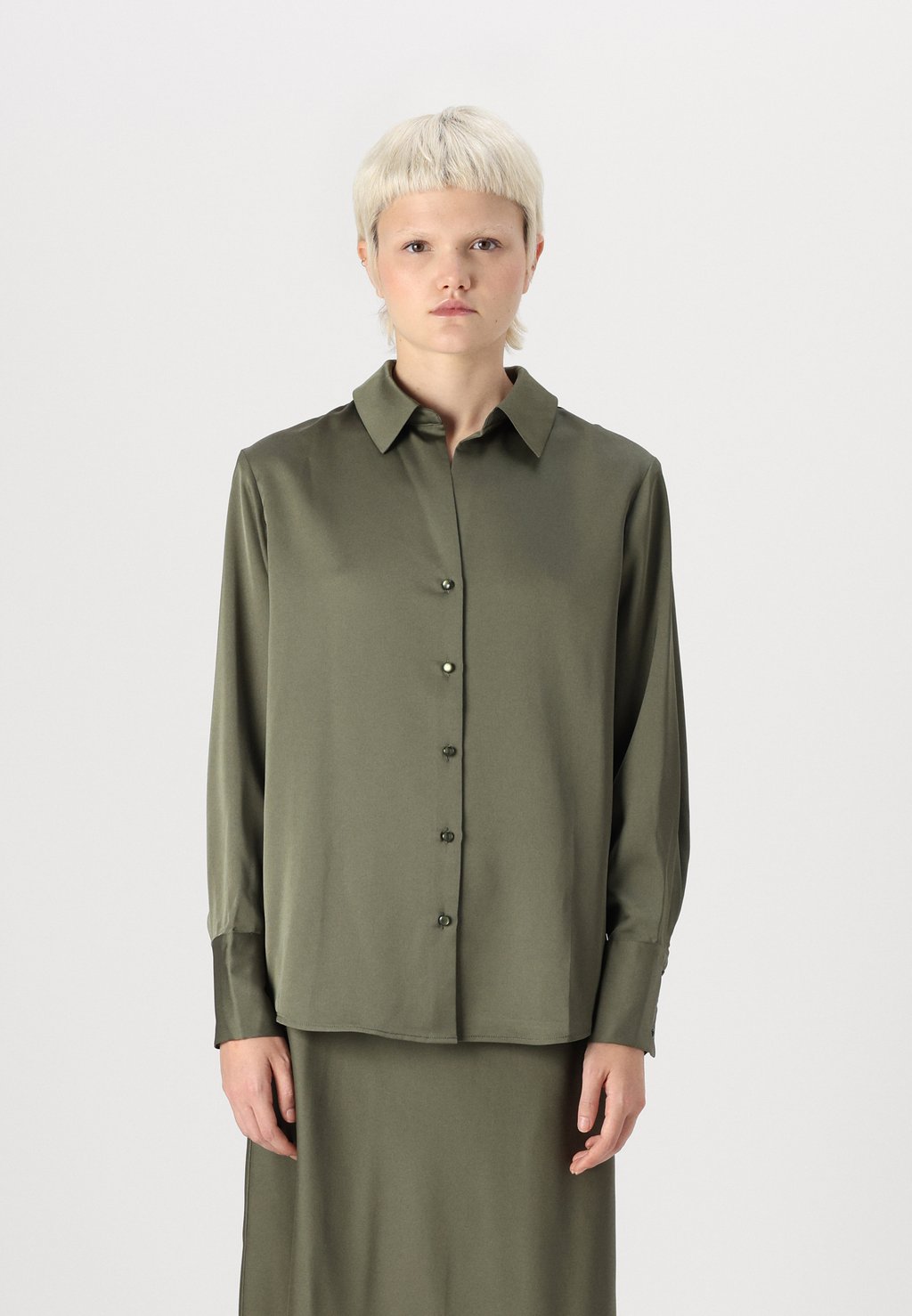

Блузка на пуговицах ONLGABBY SHIRT ONLY, хаки