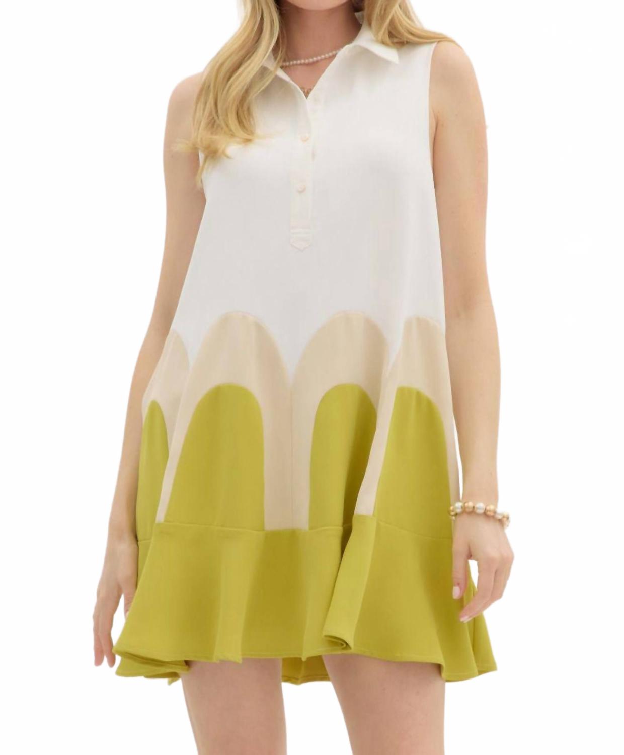 

Платье-арка с цветными блоками и воротником зеленого цвета Entro, зеленый