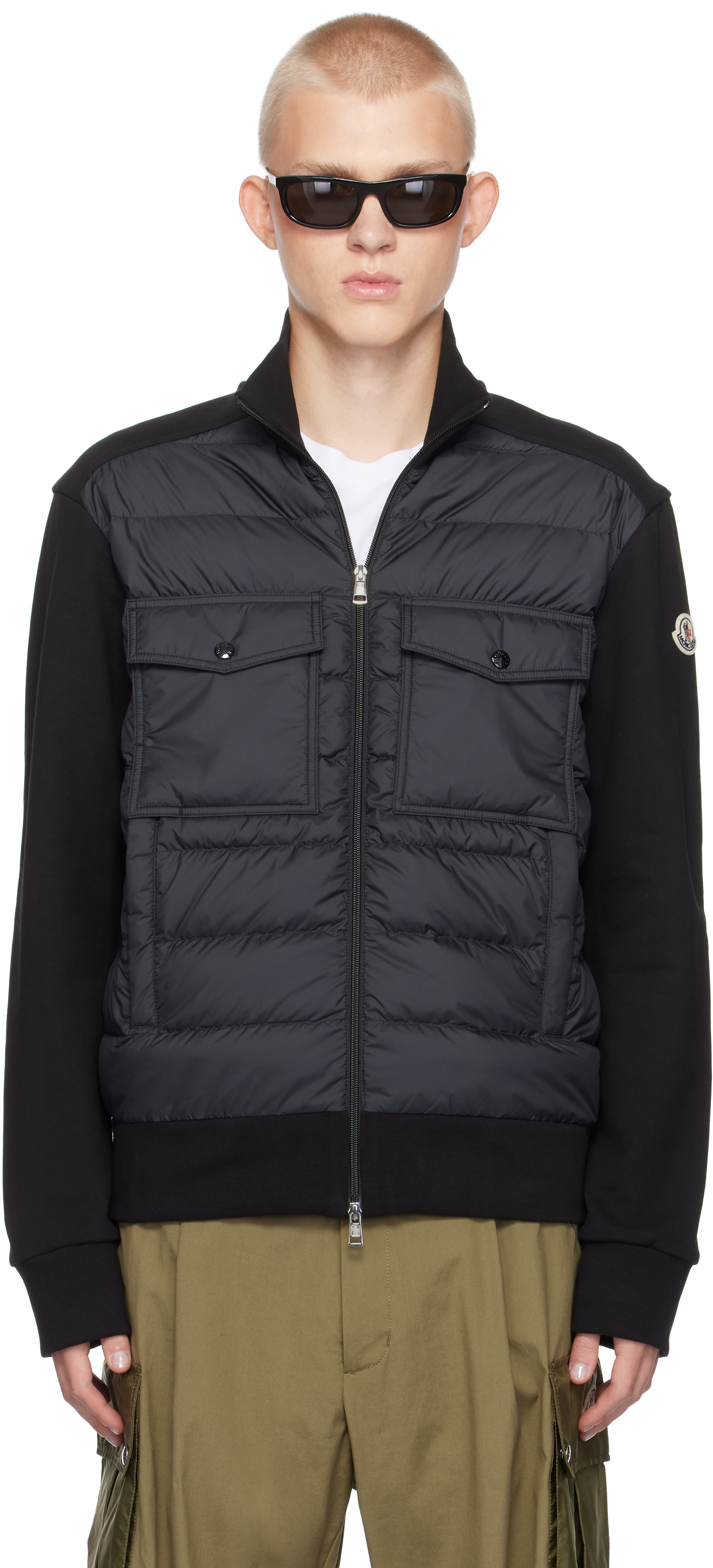 

Пуховик на молнии Moncler