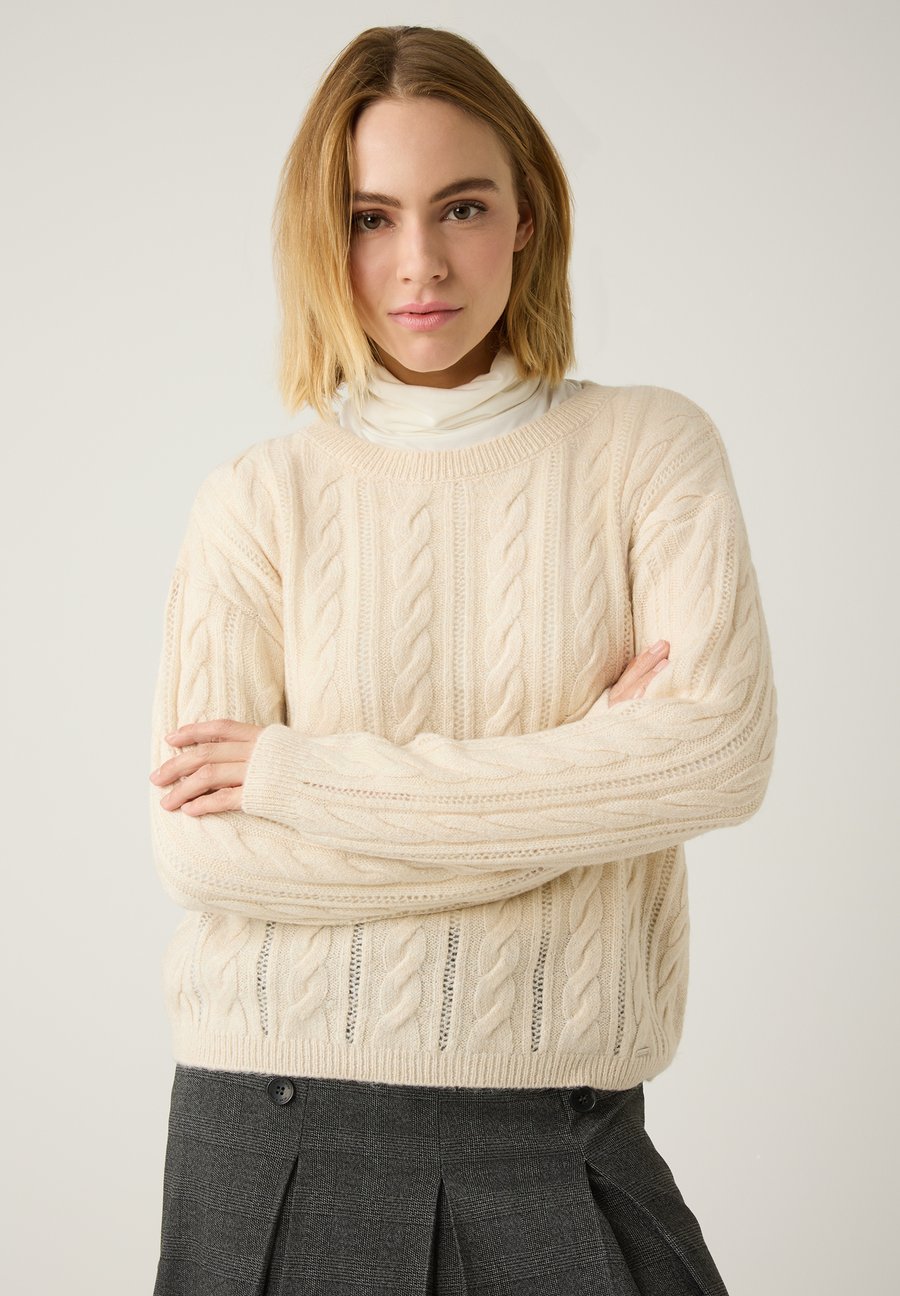 

Джемпер More & More Jumper, Powder Creme Melange/Beige