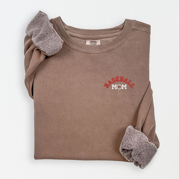 

Вышитая бейсбольная мама легкий свитер с окраской в готовом виде Simply Sage Market, Espresso