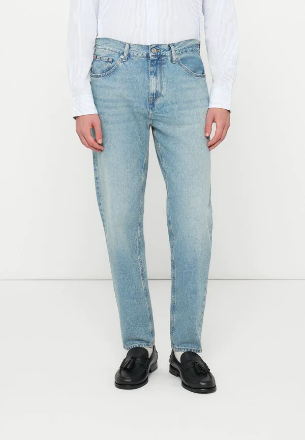 Джинсы harlem с зауженными штанинами, выцветшие, зауженного кроя. Tommy Hilfiger, Light Blue