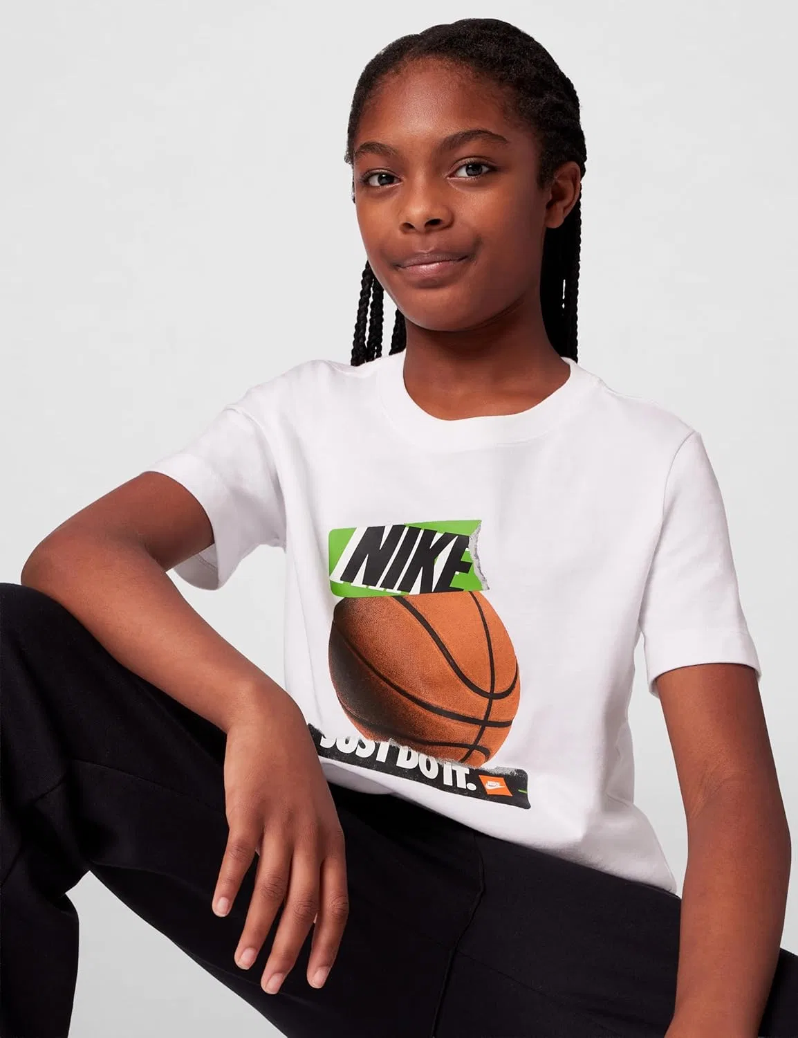 Футболка баскетбольная Nike Sportswear Club Just Do It, белый — фото 2