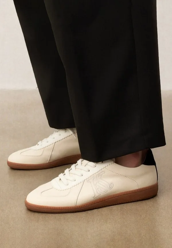 Тренеры алексис Kazar Studio, Beige