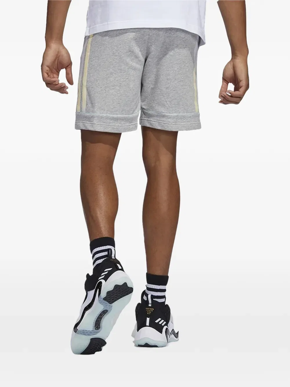 Спортивные шорты Donovan Mitchell с боковой полосой Adidas, серый — фото 2