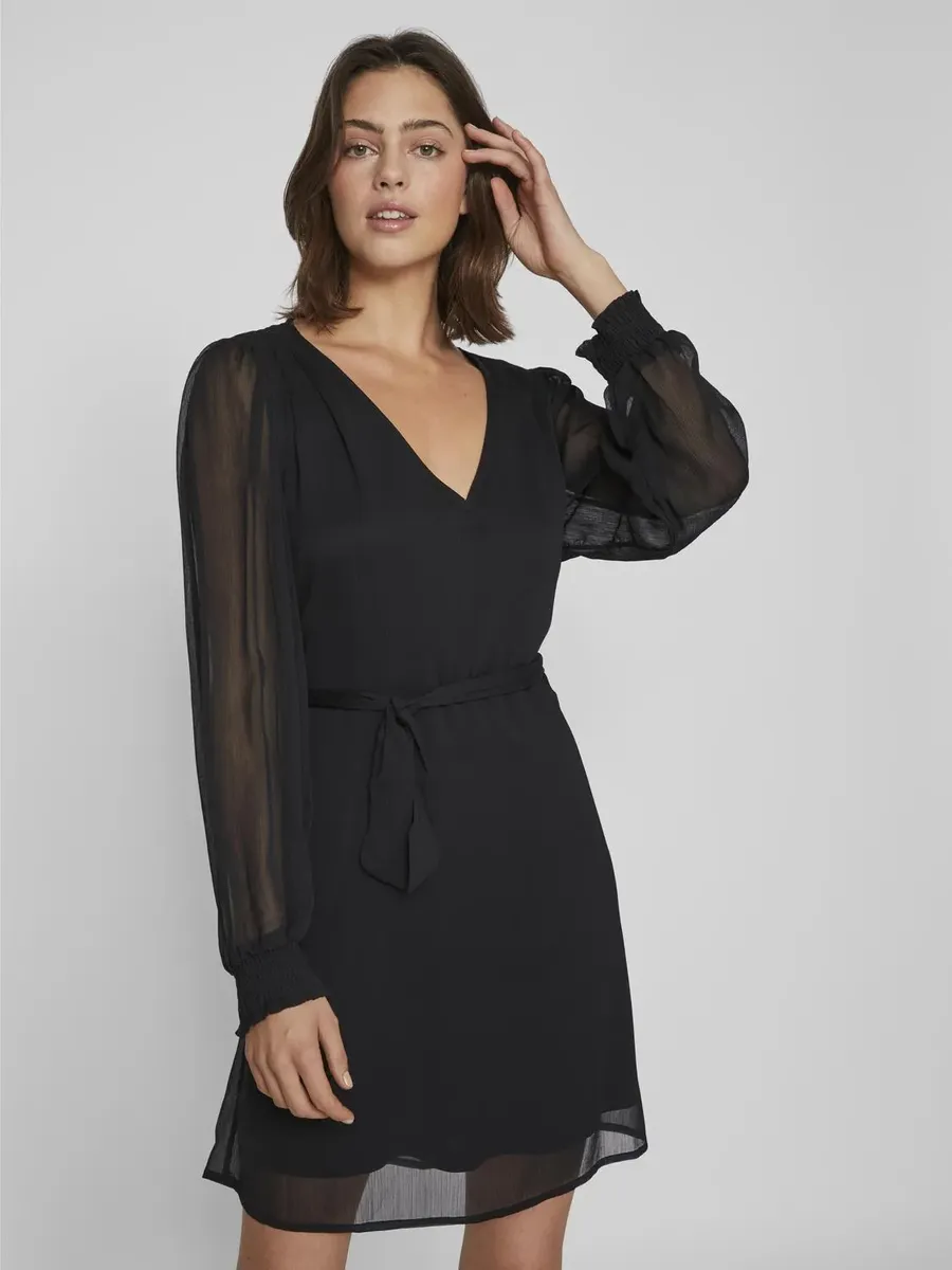 

Шифоновое платье Vila "VIFALIA SMOCK V-NECK L/S DRESS - NOOS", черный