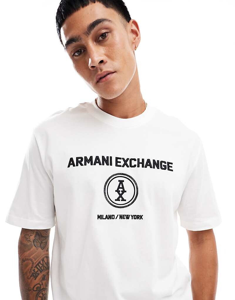 

Белоснежная футболка с двойным логотипом Armani Exchange