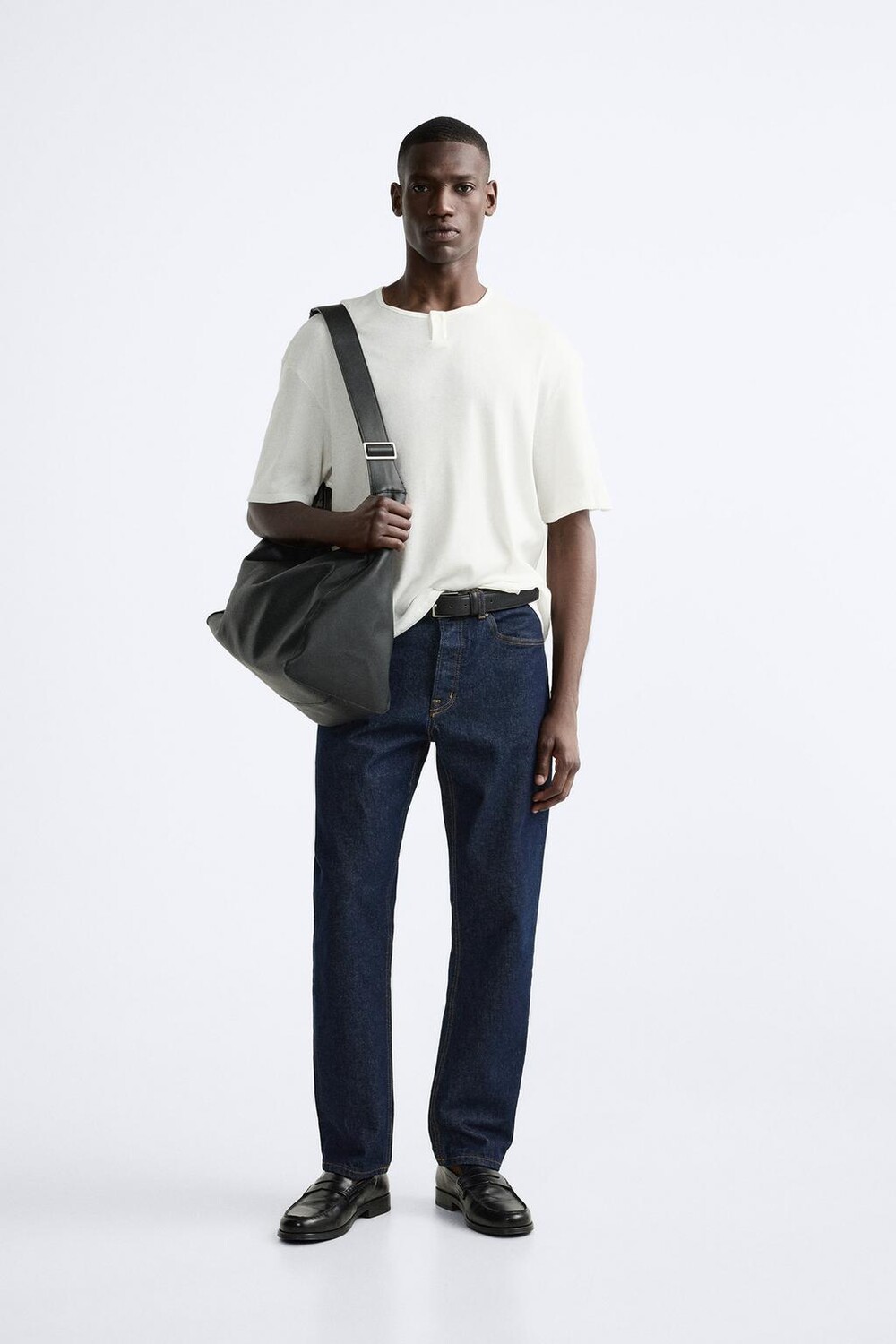

Футболка с застегиваемым воротом ZARA, белый