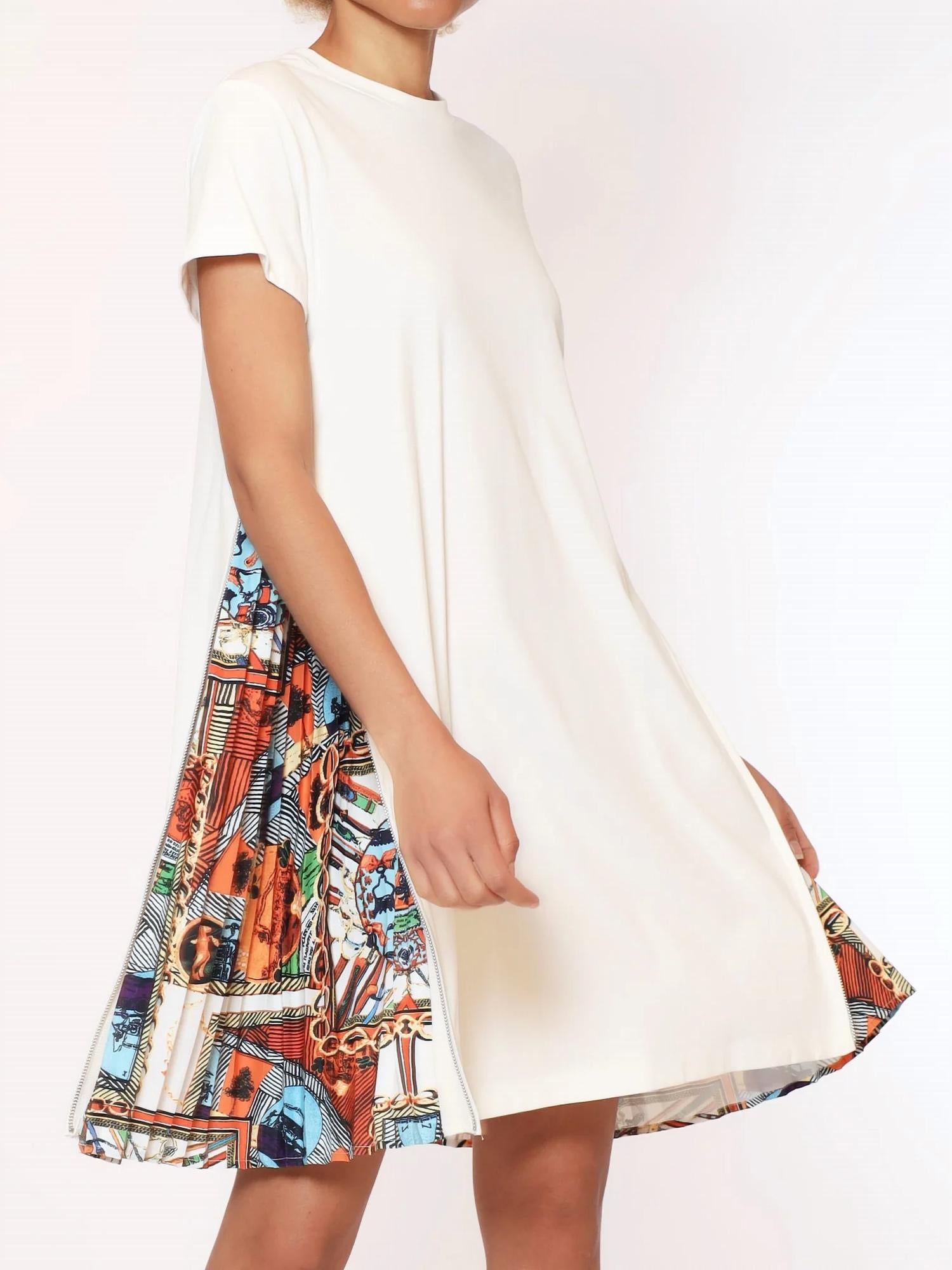 

Платье с короткими рукавами, боковой молнией и складками, белое Gracia, белый