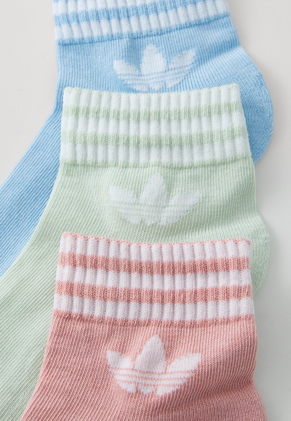 Носки UNISEX 3 PACK Adidas Originals, лиловый — фото 3