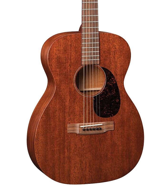 

Акустическая гитара Martin 00-15M Mahogany w/bag