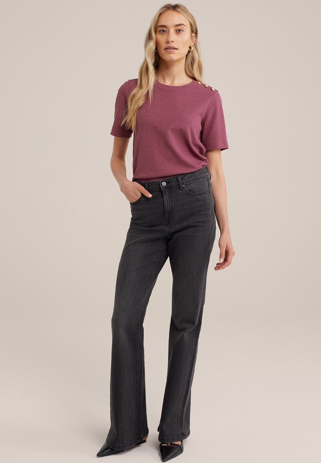 

Футболка WE Fashion, розовый