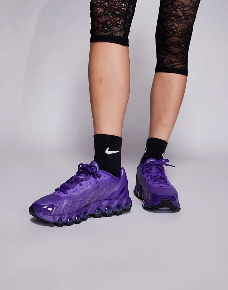 Кроссовки Nike Air Max DN8 фиолетового и черного цветов — фото 3