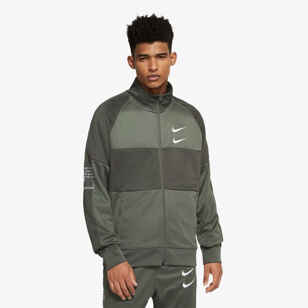 

Спортивная куртка с галочкой Nike
