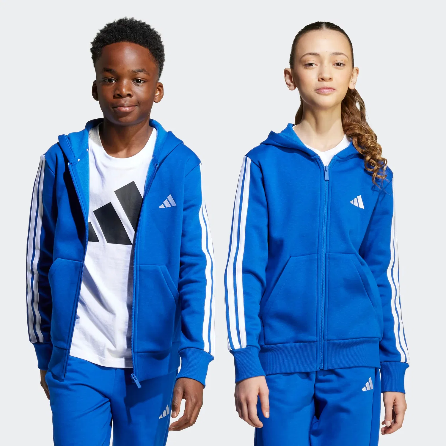 Толстовка на молнии Adidas Sportswear Essentioals синего цвета