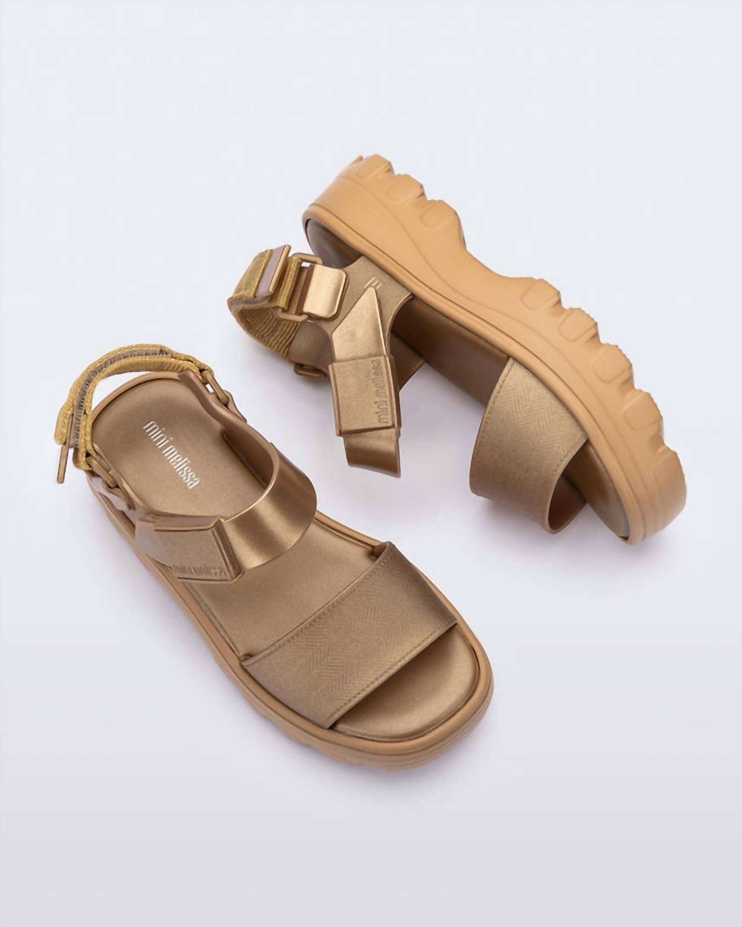 Женские сандалии Kick Off золотистые Mini Melissa, золотой — фото 2