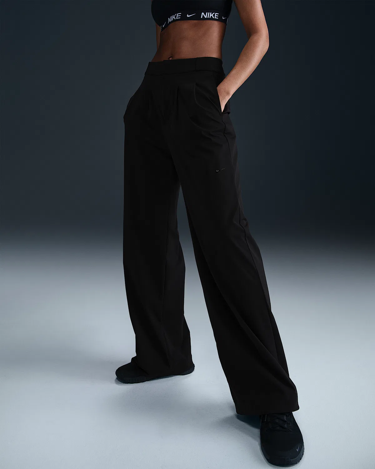 Женские брюки Dri-FIT Nike Bliss, Black/Clear — фото 2