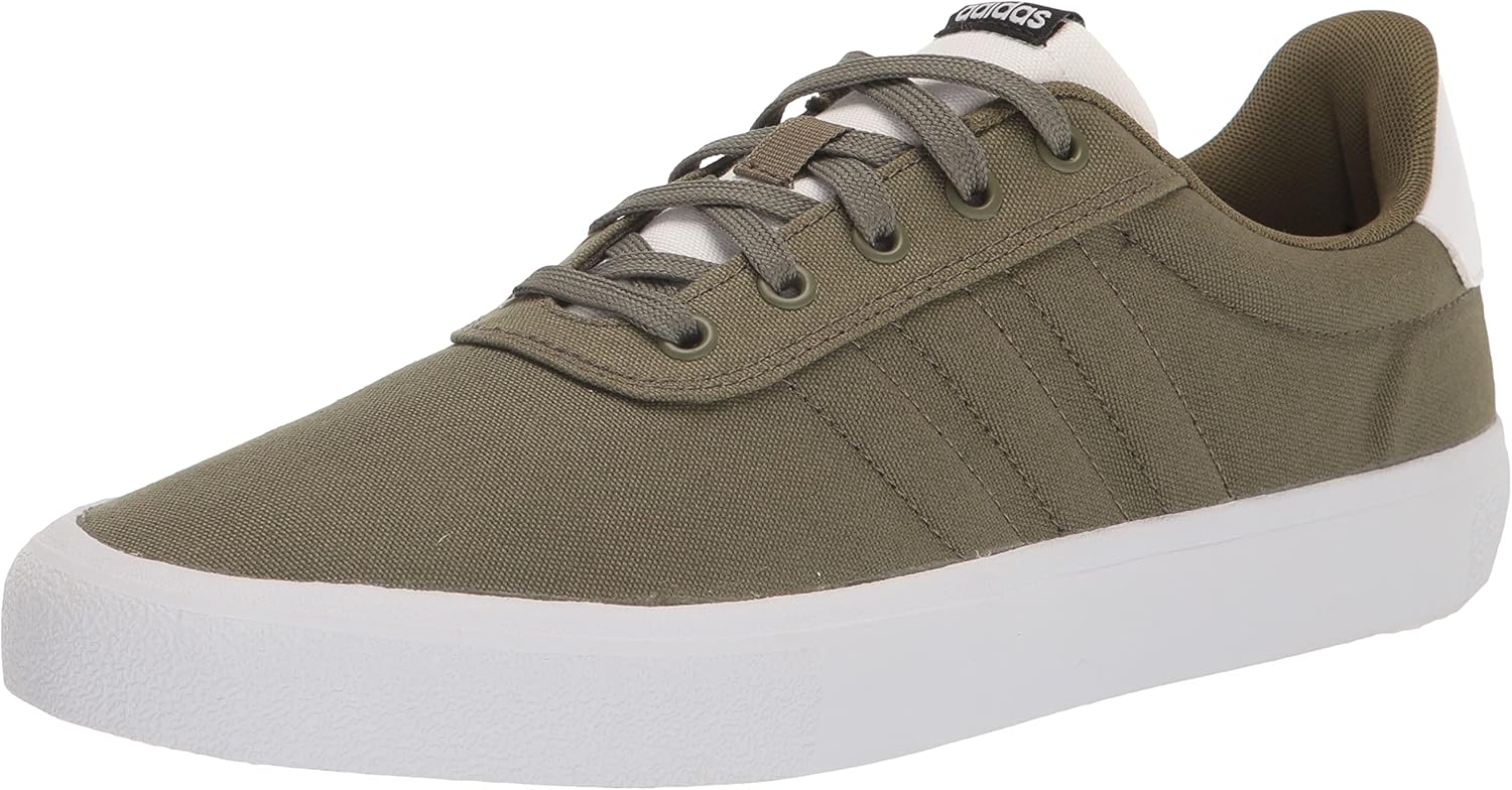 

Мужские кроссовки Adidas Vulcraid3r, белый/оливковый