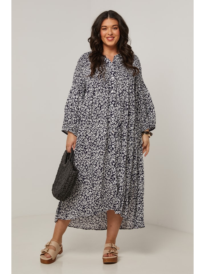 

Длинное платье Curvy Lady, темно-синий