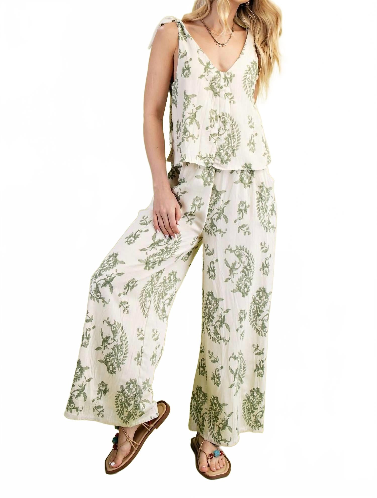 

Флоральный сет с иллюзией комбинезона Фиби в шалфейном цвете GiGiO, Sage