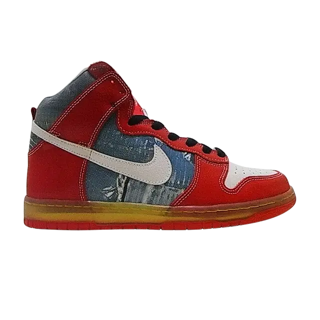 

Кроссовки Nike Dunk High Premium SB 'Shoe Goo', красный