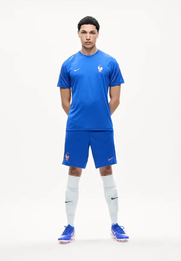 Футболка сборной Франции Nike Performance, game royal/blackened blue/metallic copper, королевский синий/чернёный синий/металлик медный — фото 2
