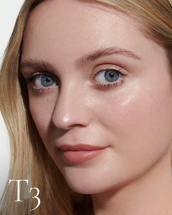 Lisa Eldridge Seamless Skin Enhancing Tint в оттенке T3 30 мл / Разглаживающий тон для лица — фото 4