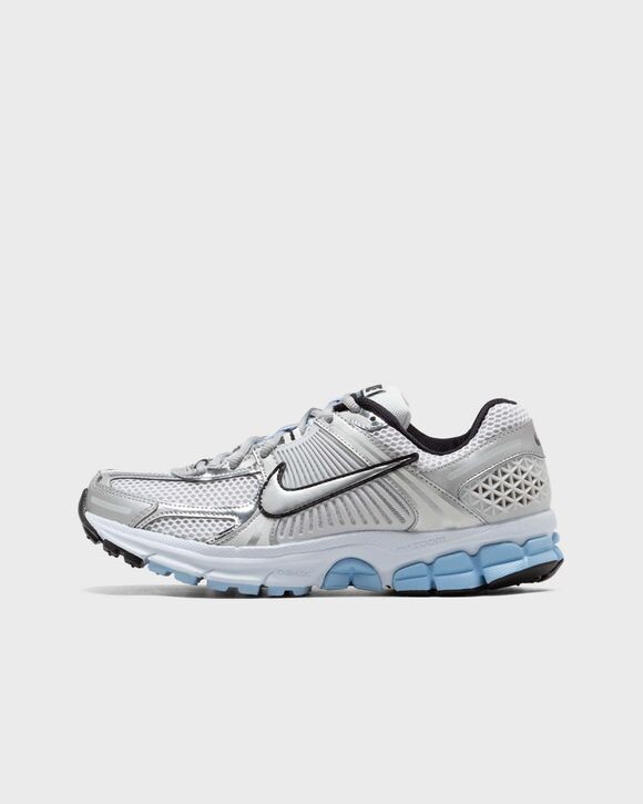 

Кроссовки Nike Wmns Zoom Vomero 5, цвет white/metallic silver-pure platinum