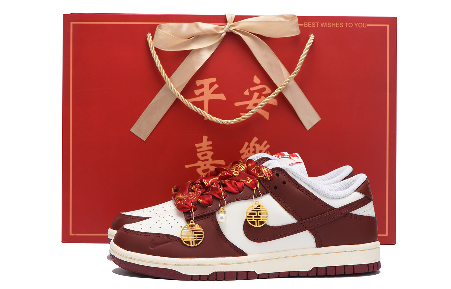 

Кроссовки для скейтбординга Dunk женские с низким верхом, белый/красный Nike