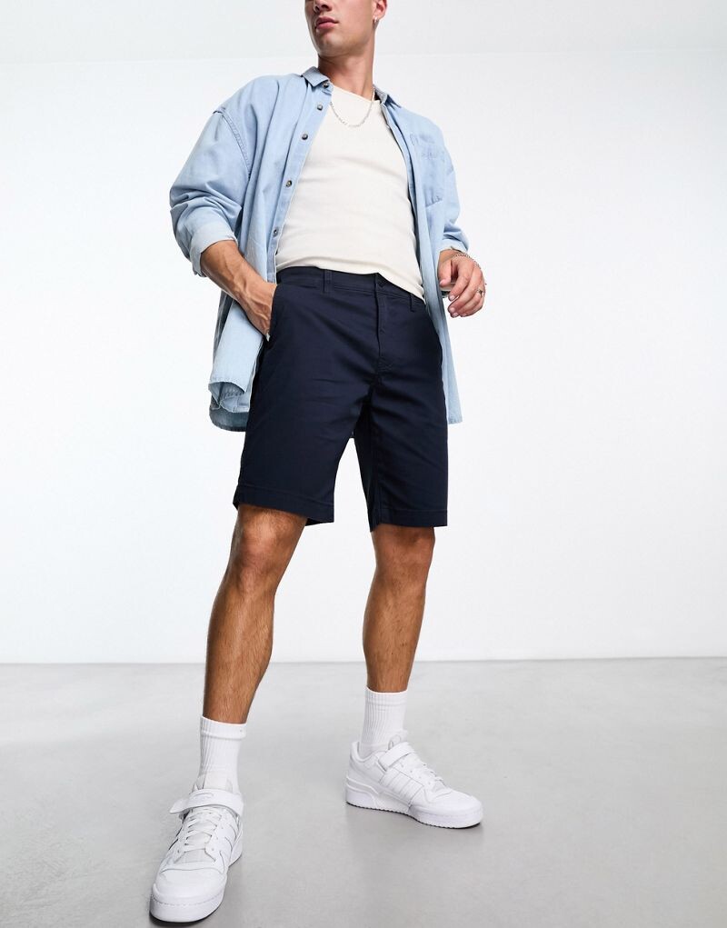 Levi's - XX - Шорты чинос темно-синего цвета — фото 2
