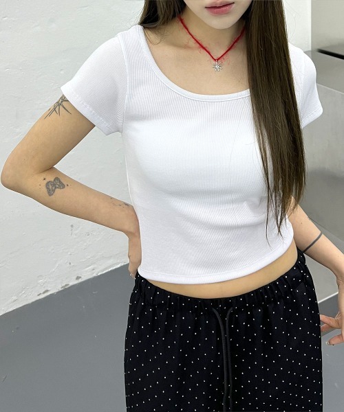 

4INT. Футболка базовая облегающая с U-образным вырезом и ребристым кроем, 4INT, белый