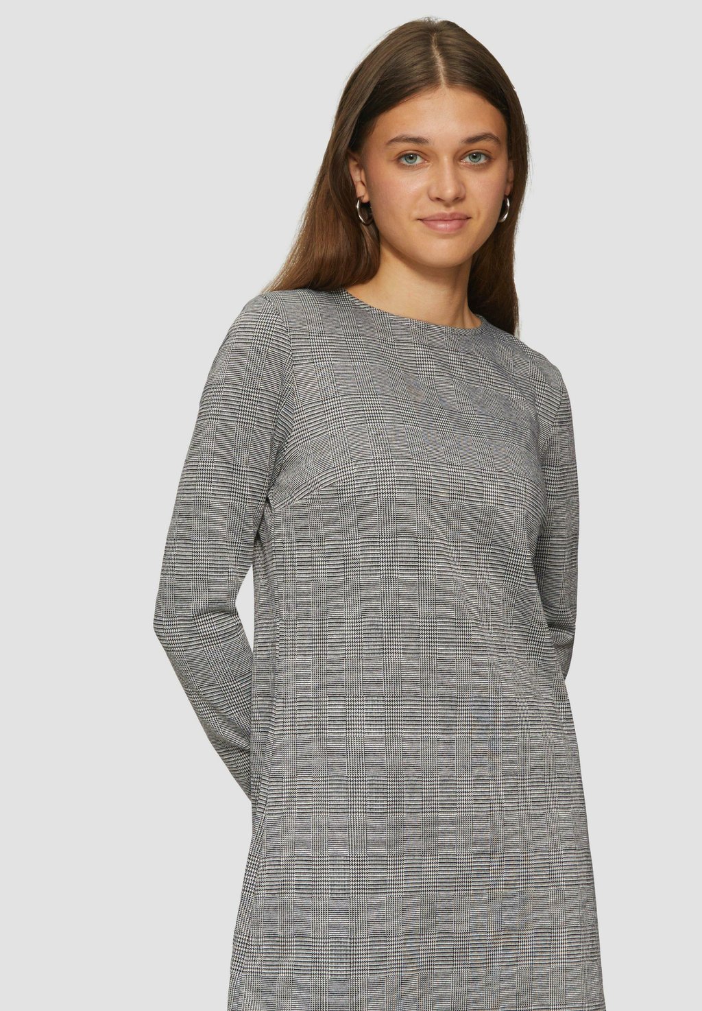

Платье из джерси KURZES QS, черный