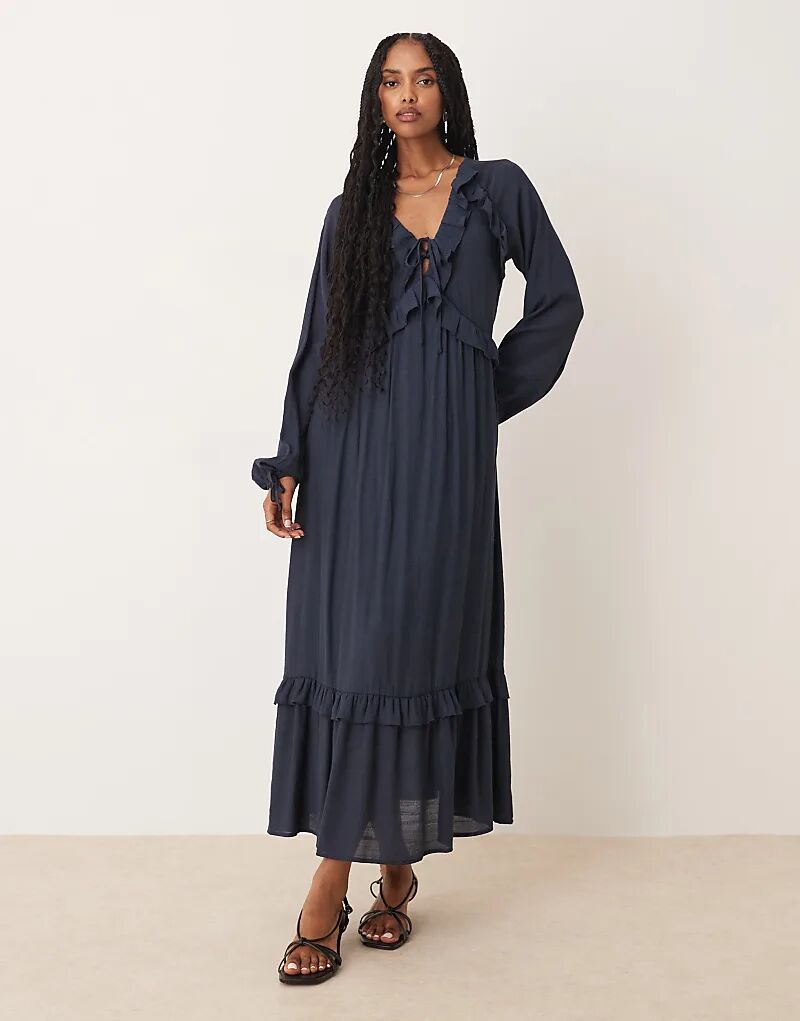 

Платье макси Brave Soul с длинными рукавами и оборками темно-синего цвета