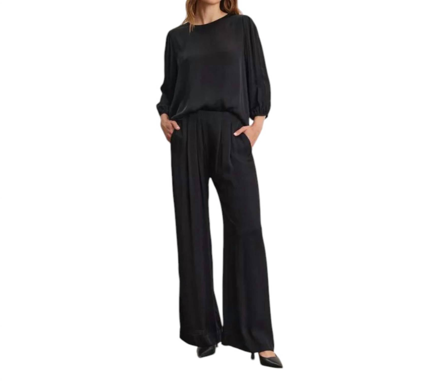 

Брюки Rhetta Satin Viscose черного цвета Velvet by Graham & Spencer