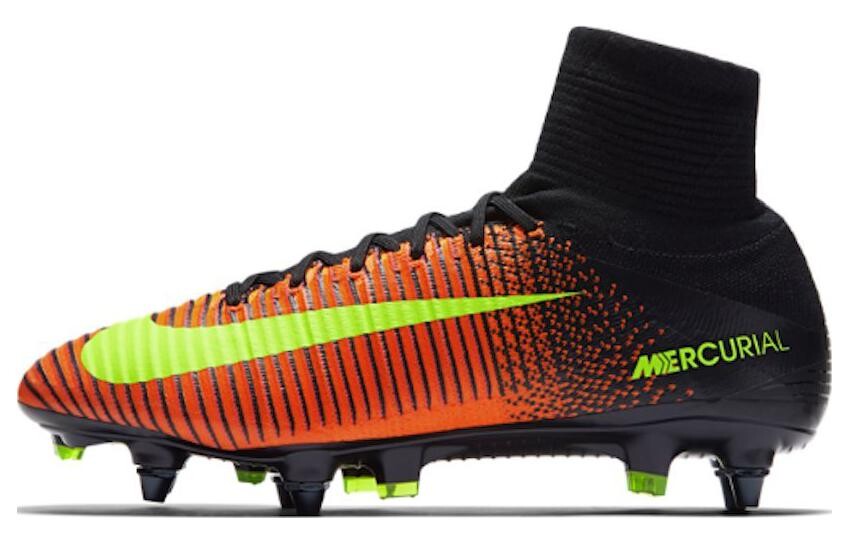 

Nike Футбольная обувь Мужчины, Orange/Black